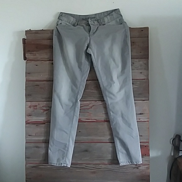 Maurices Pants - Gray Maurices Jeggings Maurices Pants - Gray Maurices Jeggings
